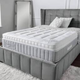 Cheshire Oakham Capsule 3000 Pocket Sprung Pillow Top Mattress 150cm King in White - Size: Super King - thumbnail 2