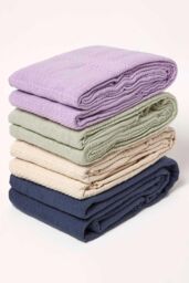 Homescapes Kashi Cotton Throw with Tassels in Navy - Size: 255 cm x 360 cm - thumbnail 6