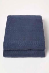 Homescapes Kashi Cotton Throw with Tassels in Navy - Size: 255 cm x 360 cm - thumbnail 2