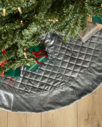 "Dibor Grey Velvet Quilted Christmas Tree Decoration Christmas Tree Skirt 48"""