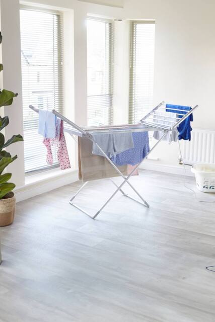 Neo Electric Heated Winged Airer Clothes Dryer Rack in Silver - image 1
