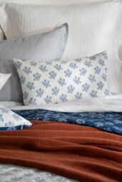 Soak&Sleep Reversible Floral Print Cushion Cover in Dark Blue - thumbnail 1