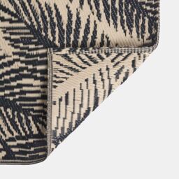 OHS Leaf Outdoor Rug Tropical Garden Area Mat Waterproof Patio Deck in Black - Size: 120 cm x 170 cm - thumbnail 3