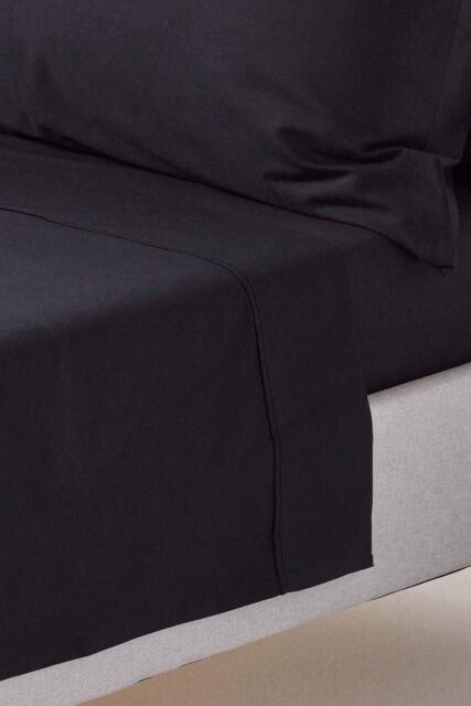 Homescapes Egyptian Cotton Flat Sheet 200 Thread Count in Black - Size: Double Flat - image 1