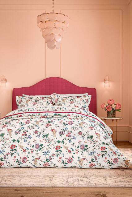V&A 'Birds Of Paradise' Cotton Duvet Cover Set - Size: Single - image 1
