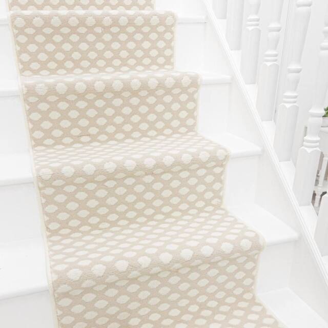 runrug Stair Runner Carpet for Staircases - Soft & Comfy, 9mm - 'Honeycomb' in Beige - Size: 60 cm x 450 cm - image 1