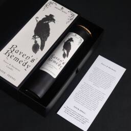 Serenityy Ancient Witch Ritual Candle - Raven's Remedy in Black - thumbnail 3