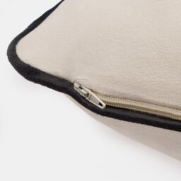 OHS 4 x Piped Edge Matte Velvet Cushion Covers Home Decor Set in Cream - Size: 45 cm x 45 cm - thumbnail 5