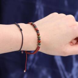 Serenityy Zodiac Crystal Candle with Gemstone Bracelet - Aries in Blue - thumbnail 3