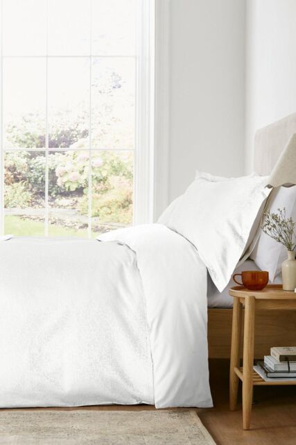 Murmur 'Meadow' Cotton Sateen Duvet Cover in White - Size: Super King - image 1