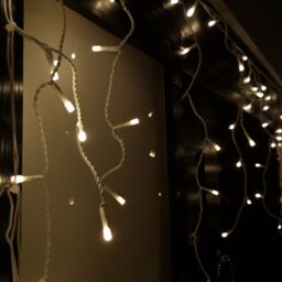 Samuel Alexander 25m 1000 Warm White LED Frosted Icicle Indoor Outdoor Christmas Lights with Timer - thumbnail 2