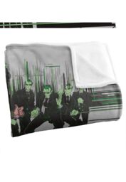 Warner Bros. Matrix I Know Kung Fu Silky Touch Super Soft Throw Blanket 152 X 127 cm in White - thumbnail 3