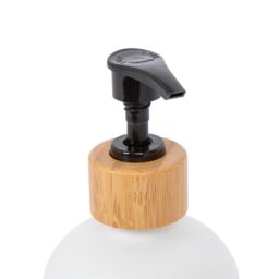Harbour Housewares 500ml Glass Hand Soap Dispenser - Refillable Bottle with Bamboo Pump in White - thumbnail 4