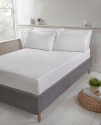Rapport Home PH Polycotton Fitted Sheet (40 cm deep) in White - Size: Super King - thumbnail 1