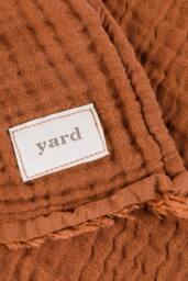 Yard Lark 100% Cotton Muslin Frayed Edge Throw in Burnt Orange - Size: 130 cm x 180 cm - thumbnail 3