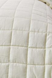 Homescapes Cotton Quilted Reversible Bedspread in Green - Size: Single - thumbnail 5