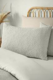 Catherine Lansfield Crinkle Seersucker Duvet Cover Set in Green - Size: Double - thumbnail 2