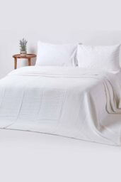 Homescapes Cotton Waffle Blanket Throw - Soft, Breathable & Skin-Friendly in White - Size: 250 cm x 230 cm - thumbnail 1