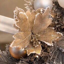 Marco Paul 6ft Artificial Frosted Christmas Garland With Pinecones in Green - thumbnail 8