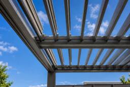 Outdoor Living 3m x 3m Manual Louvered Roof Pergola, Aluminium Frame in Charcoal - thumbnail 3