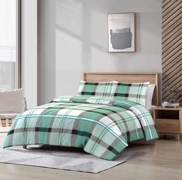 Homes-Linen Checkered Duvet Cover Set in Green - Size: Single - image 1