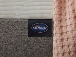Silentnight Memory 3 Sleep Rolled Soft Foam Mattress in White - Size: Super King - thumbnail 4