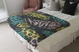 Benjamin Tate Design Animal & Tropical Print Blanket in Natural - Size: 120 cm x 150 cm - thumbnail 3