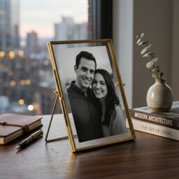 "Nicola Spring 5x Standing Metal Photo Frames - 5"" x 7"" Picture Display Poster Frame in Gold" - thumbnail 7