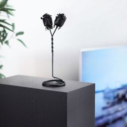 Novecrafto Free Standing Iron Roses - Intertwined Together Forever, Handmade Gift in Black - thumbnail 2