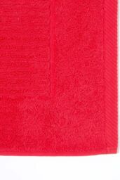 Homescapes Imperial Plain Cotton Bath Mat in Red - thumbnail 2