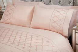 Rapport Home Monaco Polycotton Duvet Cover Set With Pillowcase in Dusty Pink - Size: King - thumbnail 2