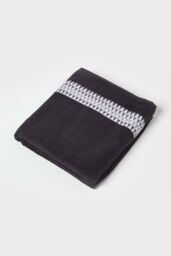 Homescapes Geometric 100% Cotton Towel in Black - Size: Bath Sheet - thumbnail 6