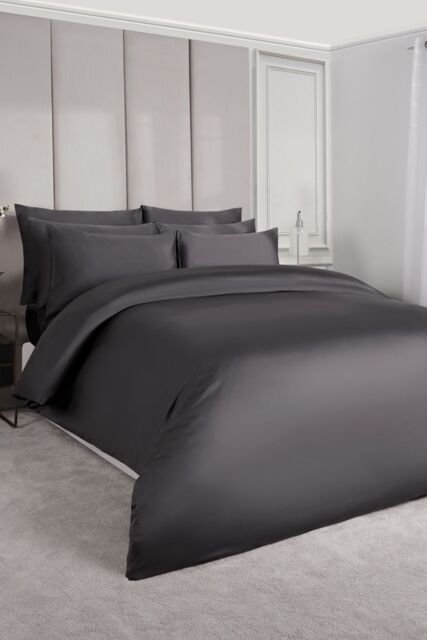 OHS 220 Thread Count Hotel Luxury Premium Quality Cotton Soft Duvet Cover Set in Charcoal - Size: Single - image 1