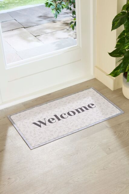 Artsy Mats Welcome Cream Leaf Indoor Outdoor Doormat (70 x 40cm) in Beige - Size: 40 cm x 70 cm - image 1