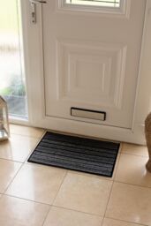 JVL Arona Machine Washable Latex Backed Doormat, 40x60cm, Black - Size: 40 cm x 60 cm - thumbnail 2
