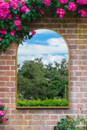 "MirrorOutlet Gold Metal Framed Arched Garden Wall Mirror 47"" X 31"" (120 X 80CM) - Size: 1 Pack" - thumbnail 2