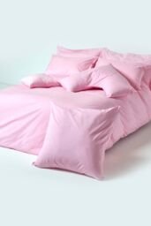 Homescapes Egyptian Cotton V Shaped Pillowcase 200 TC in Pink - thumbnail 5