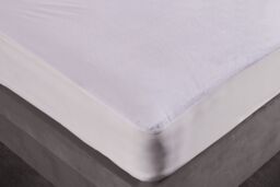 The Linen Consultancy 'TLC 5 Star Hotel Concept' Terry Waterproof PU Mattress & Pillow Protector Set in White - Size: King - thumbnail 3