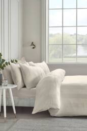 Catherine Lansfield 'So Soft Satin Stripe' Duvet Cover Set in Cream - Size: Super King