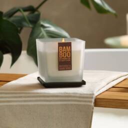 Bamboo Large Soy Wax Candle - Patchouli & Guaiac Wood in Cool White - thumbnail 2