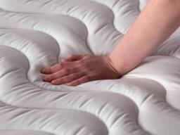 Arthur Sleep Memory Cotton Airflow Mattress Topper in White - Size: Super King - thumbnail 3