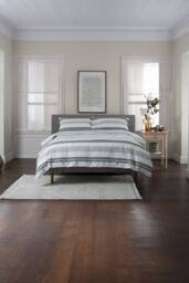 The Lyndon Company Next Level 100% Duvet Cover Set with Cuff Detailing in Green - Size: King - thumbnail 1