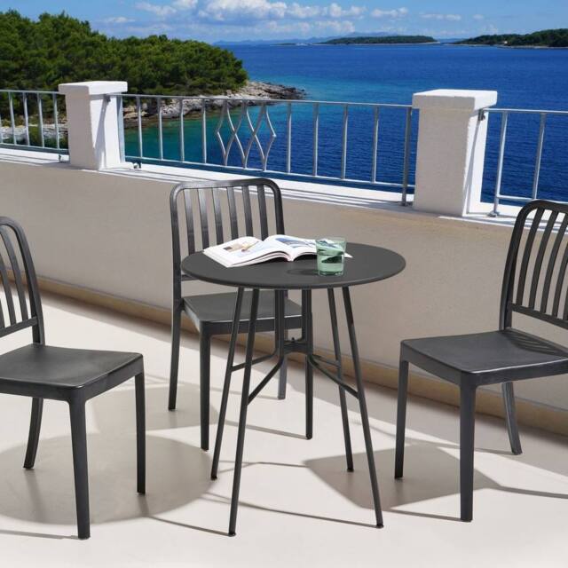 Wyld and Coco Round Garden Dining Table 64 cm Black Powder Coat Iron Rust - image 1