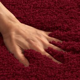 Allure Bath Fashions Shaggy Microfibre Non Slip Bath Mat 40 x 60cm in Burgundy - Size: 40 x 60 cm - thumbnail 6