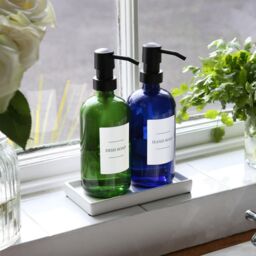 Harbour Housewares Glass Soap Dispensers with Labels - 500ml - White - Pack of 8 in Green - thumbnail 5
