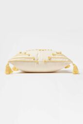 Homescapes Yellow Geometric Tassel Cotton Cushion - Size: 45 cm x 45 cm - thumbnail 4
