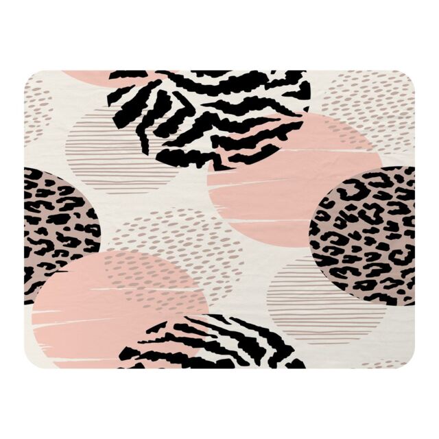Benjamin Tate Design Abstract Geometrics With Animal Print & Circles Blanket in Natural - Size: 120 cm x 150 cm - image 1