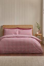 Catherine Lansfield Brushed Gingham Check Reversible Duvet Cover Set in Burgundy - Size: King - thumbnail 1