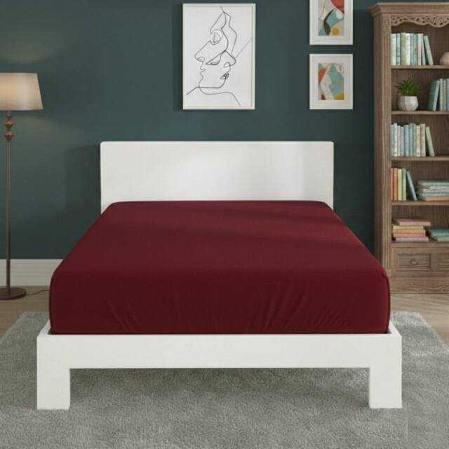 Snug City Polycotton Fitted Sheet Extra Deep 40cm Skirt Easy Care in Red - Size: Double - image 1
