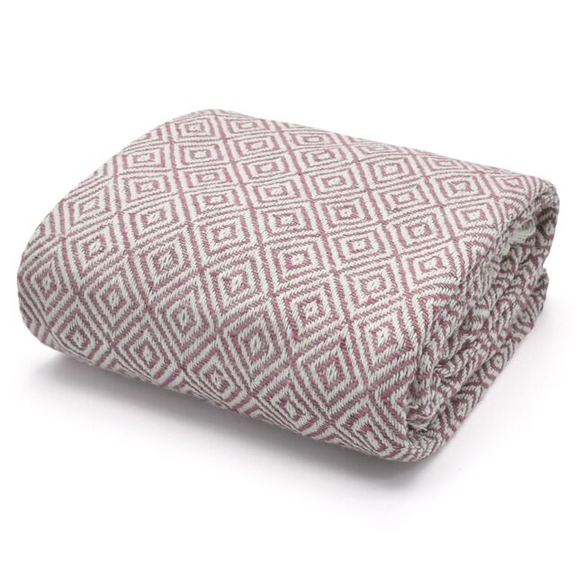 Velosso Ultra Plush Woven Cotton Throw Blanket, Machine Washable in Dusty Pink - Size: 75 cm x 100 cm